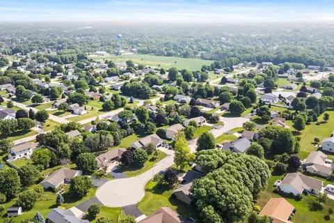 w6083 Golden Court, Appleton, WI 54915 photo 49