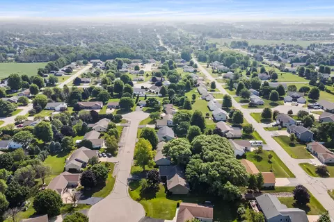 w6083 Golden Court, Appleton, WI 54915 photo 48