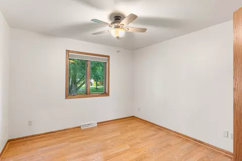 w6083 Golden Court, Appleton, WI 54915 photo 19