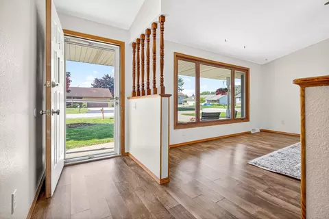 Entry Way - w5642 Michelle Way, Appleton, WI 54915 photo 1 of 1