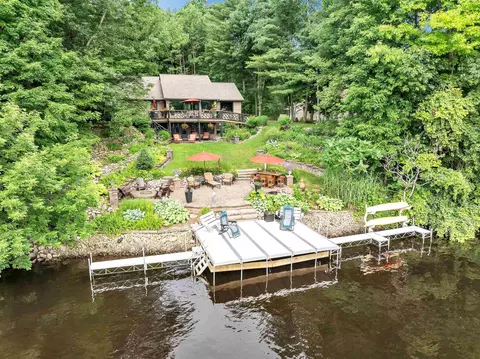 n6102 Wolf River Road, Shawano, WI 54166