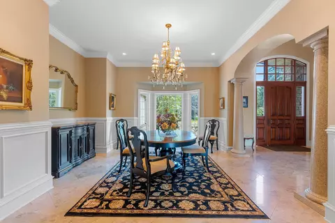 Dining - 1233 W Cedar St, Appleton, WI 54914 photo 2 of 4