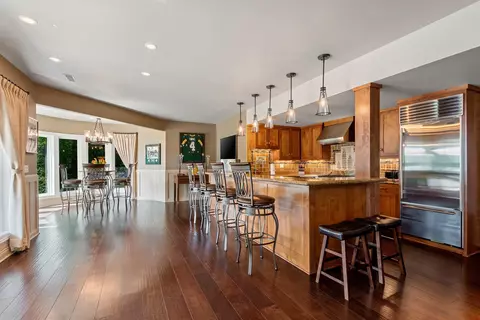 Kitchen - 1233 W Cedar St, Appleton, WI 54914 photo 5 of 7