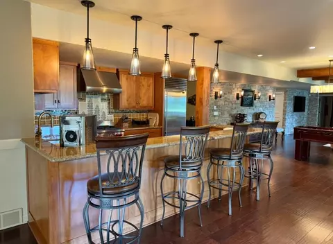 Kitchen - 1233 W Cedar St, Appleton, WI 54914 photo 7 of 7