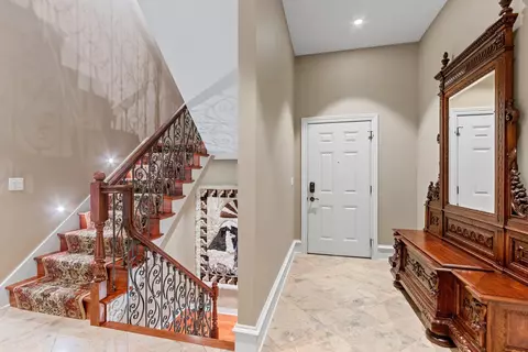 Entry Way - 1233 W Cedar St, Appleton, WI 54914 photo 3 of 3