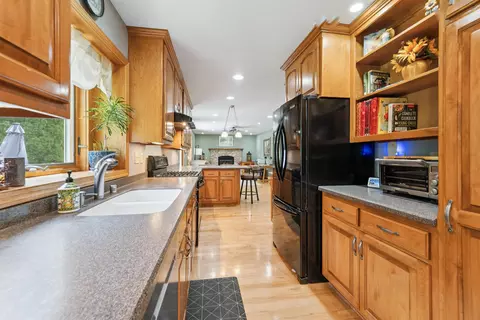 1300 S Irma St, Appleton, WI 54915 photo 11