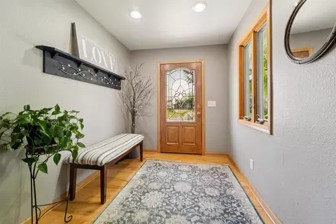 1300 S Irma St, Appleton, WI 54915 photo 2
