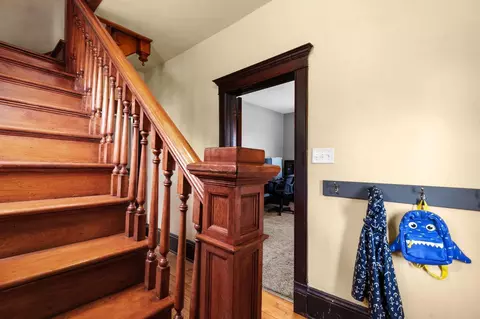 Entry Way - 1209 N Lawe St, Appleton, WI 54911 photo 3 of 7