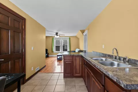 Entry Way - 1209 N Lawe St, Appleton, WI 54911 photo 7 of 7