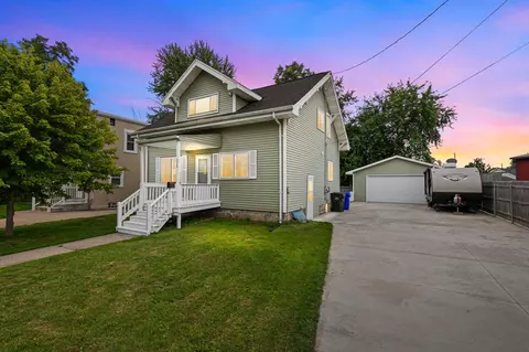 335 Taylor St, Kaukauna, WI 54130