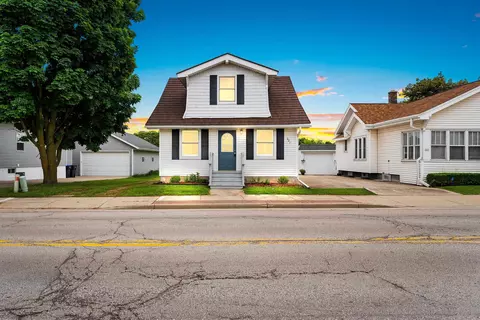 321 Depere Rd, Denmark, WI 54208