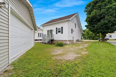 321 Depere Rd, Denmark, WI 54208 photo 35