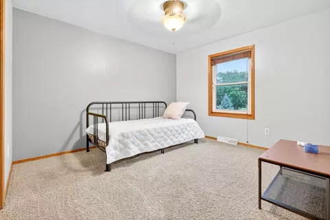 w2433 Hickory Park Drive, Appleton, WI 54915 photo 19