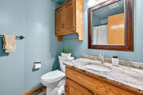 w2433 Hickory Park Drive, Appleton, WI 54915 photo 18