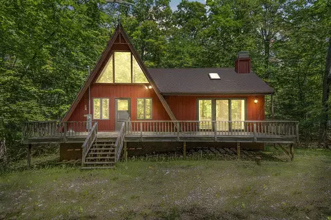 6140 N Cave Point Dr, Sturgeon Bay, WI 54235