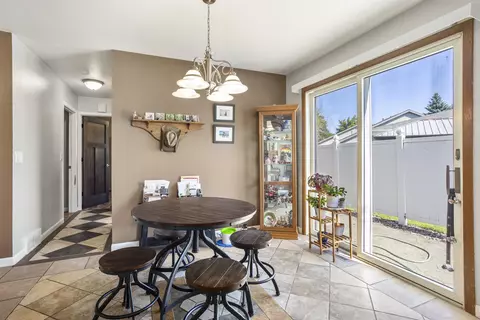 2407 S Schaefer St, Appleton, WI 54915 photo 4