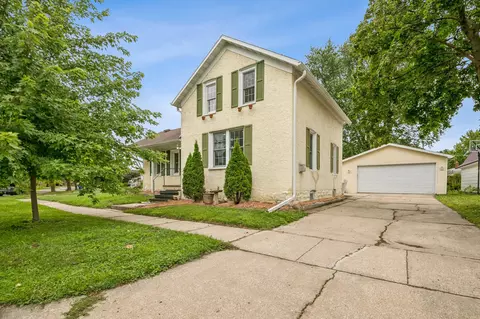 120 N Winnebago St, De Pere, WI 54115