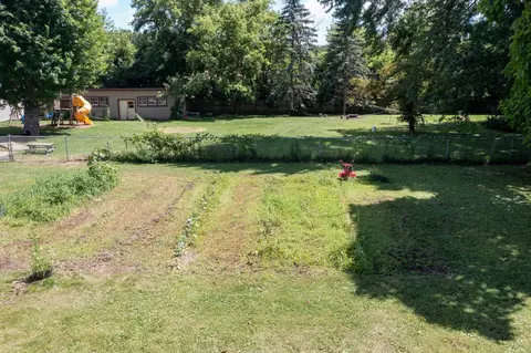 2443 E Wisconsin Ave, Appleton, WI 54911 photo 32
