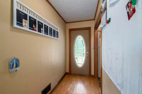 2443 E Wisconsin Ave, Appleton, WI 54911 photo 3