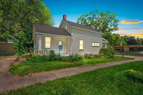 Exterior - 1025 S Lawe St, Appleton, WI 54915 photo 7 of 7