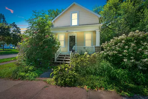 Exterior - 1025 S Lawe St, Appleton, WI 54915 photo 6 of 7