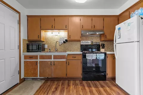 2415 N Locust St, Appleton, WI 54914 photo 7