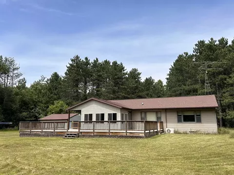 w4187 Blackhawk Avenue, Redgranite, WI 54970