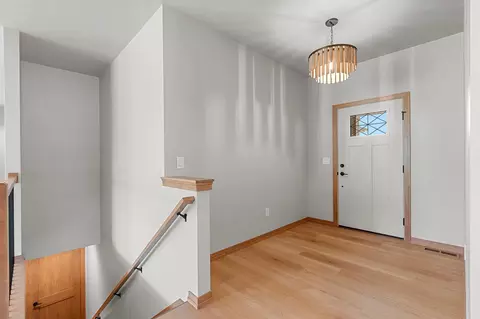 3907 Hawk Ledge Cir, De Pere, WI 54115 photo 8