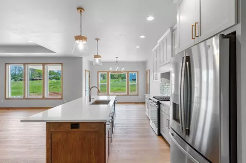 3907 Hawk Ledge Cir, De Pere, WI 54115 photo 18