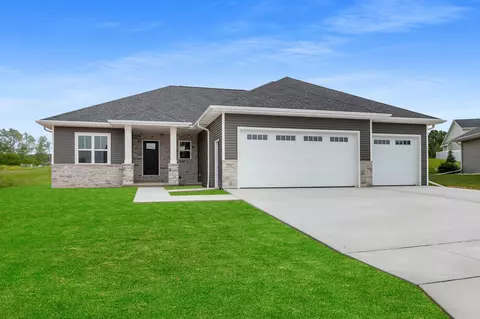 3907 Hawk Ledge Cir, De Pere, WI 54115