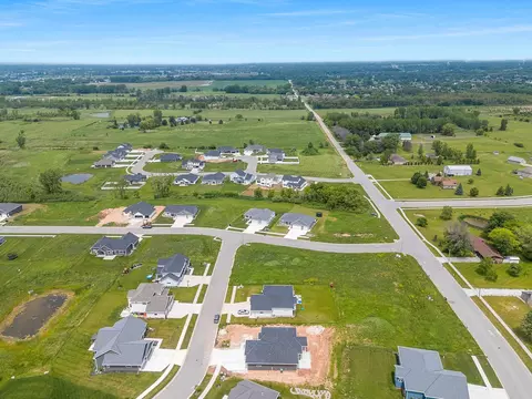 3907 Hawk Ledge Cir, De Pere, WI 54115 photo 47