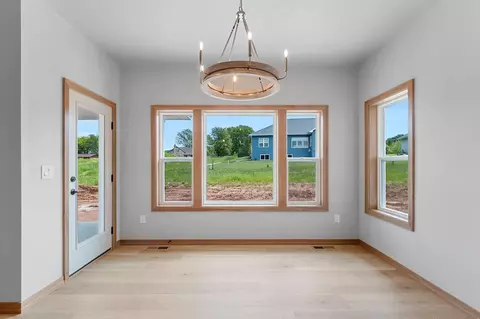 3907 Hawk Ledge Cir, De Pere, WI 54115 photo 24