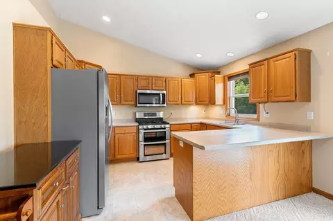 Kitchen - 5431 Brookview Dr #2, Appleton, WI 54913 photo 1 of 8