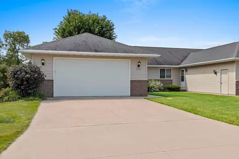 Exterior - 5431 Brookview Dr #2, Appleton, WI 54913 photo 4 of 14