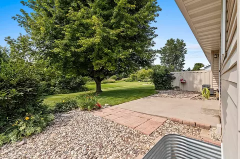 Exterior - 5431 Brookview Dr #2, Appleton, WI 54913 photo 7 of 14