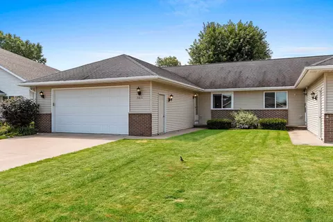 Exterior - 5431 Brookview Dr #2, Appleton, WI 54913 photo 2 of 14