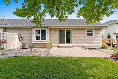Exterior - 5431 Brookview Dr #2, Appleton, WI 54913 photo 12 of 14