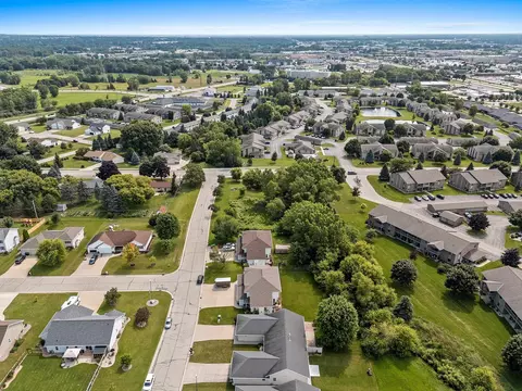 View/Area - 5431 Brookview Dr #2, Appleton, WI 54913 photo 9 of 19