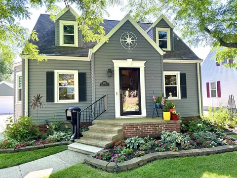 612 Grove St, Neenah, WI 54956