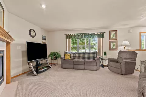 Living - n9557 Clover Ridge Tr, Appleton, WI 54915 photo 3 of 3