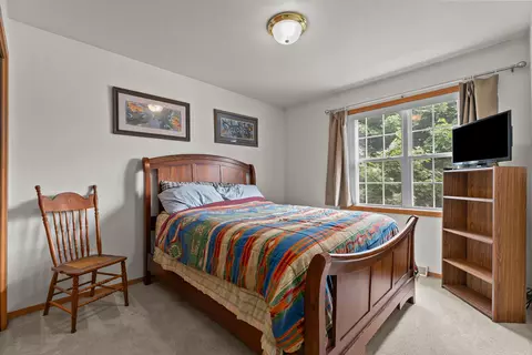Bedroom - n9557 Clover Ridge Tr, Appleton, WI 54915 photo 2 of 5
