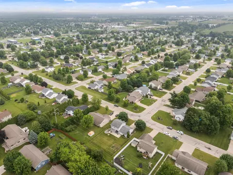 View/Area - n9557 Clover Ridge Tr, Appleton, WI 54915 photo 4 of 9