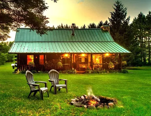 w1242 Mallard Lane, Neshkoro, WI 54960
