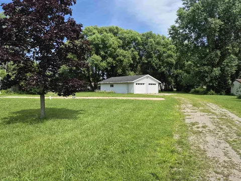 1245 Melissa Blvd, Little Suamico, WI 54141