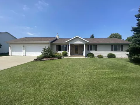 1096 New Haven Ave, Fond Du Lac, WI 54935