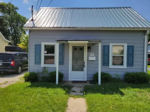 9721 Park Ct, Sturtevant, WI 53177