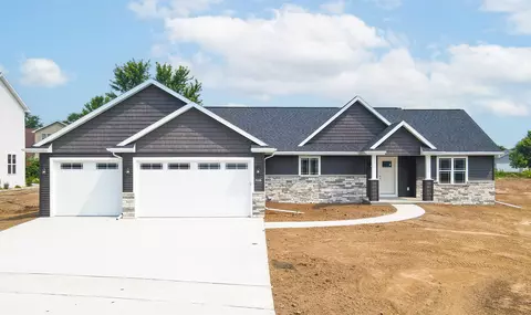w7055 Jaclyn Lane, Greenville, WI 54942