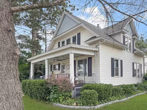 328 Broadway St, Berlin, WI 54923