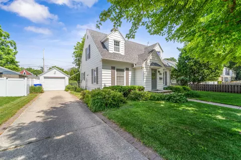 1518 W Packard St, Appleton, WI 54914 photo 2