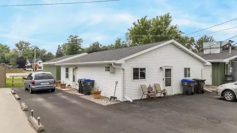 n5687 Broad Street, Shiocton, WI 54170